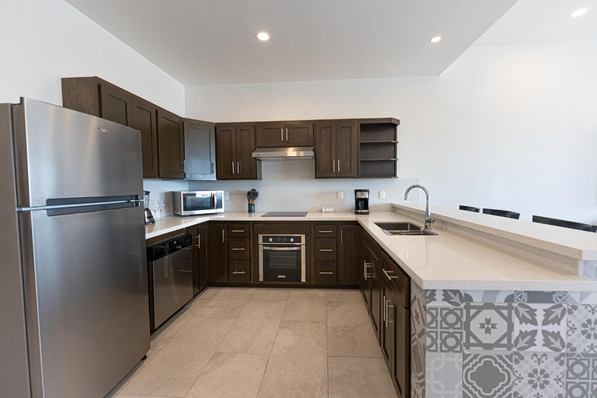 Resort Laguna Shores 3*
