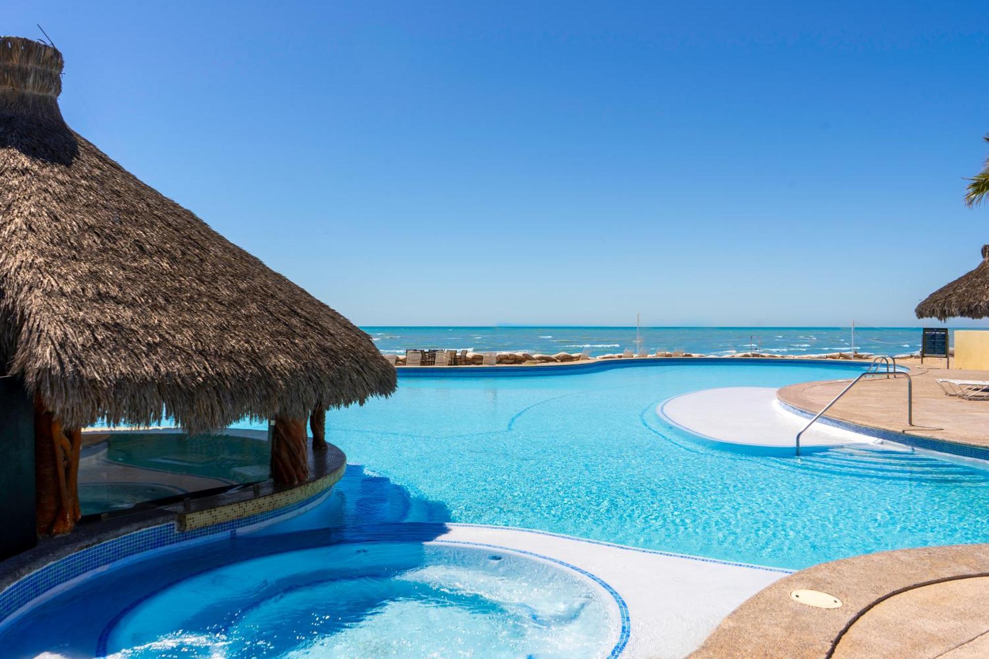 Resort Laguna Shores